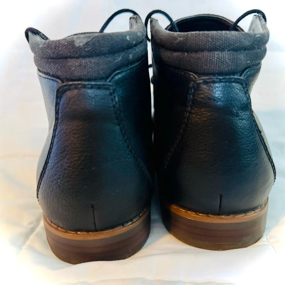 Men's Black Chukka Boots